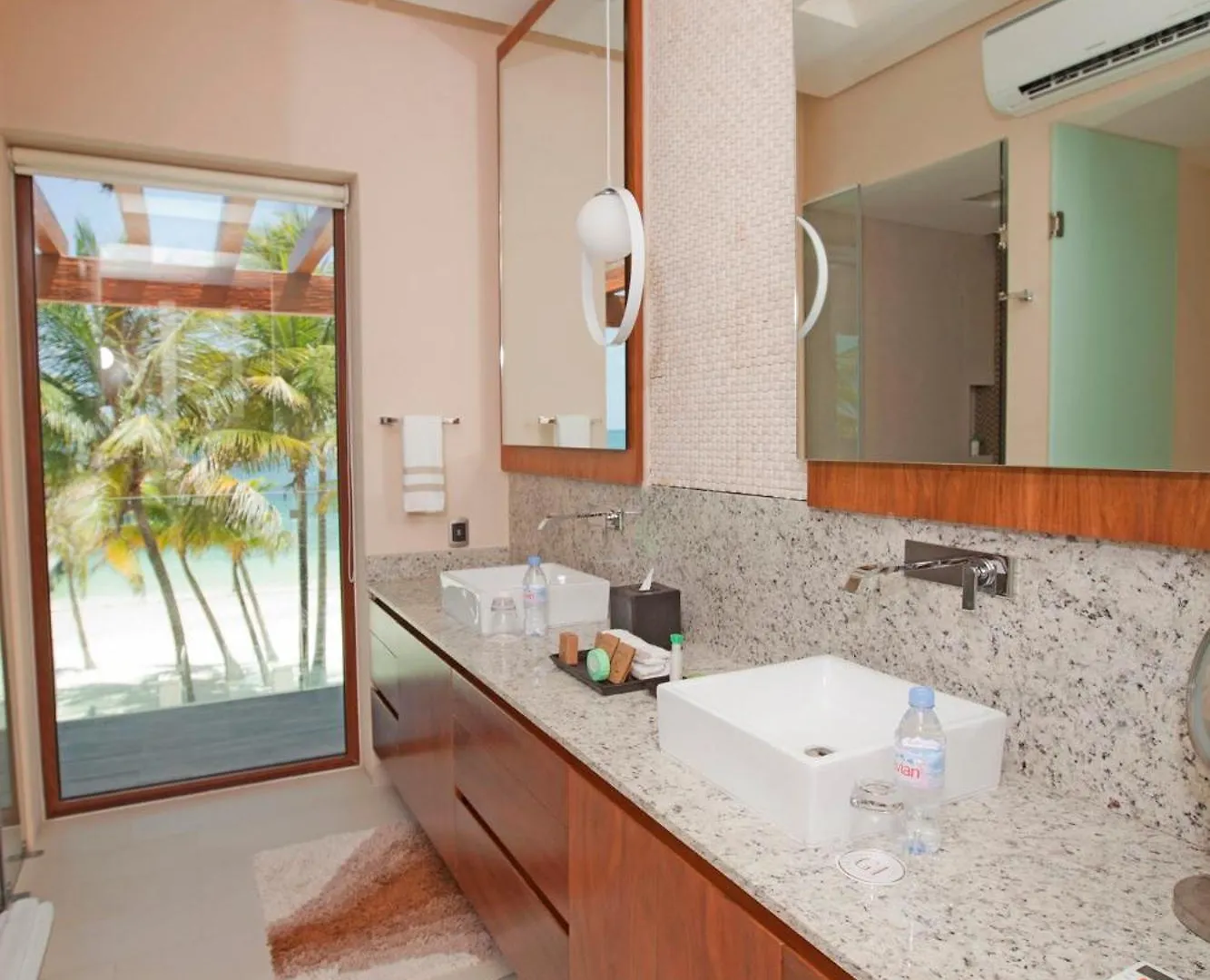 Azul Villa Esmeralda Puerto Morelos