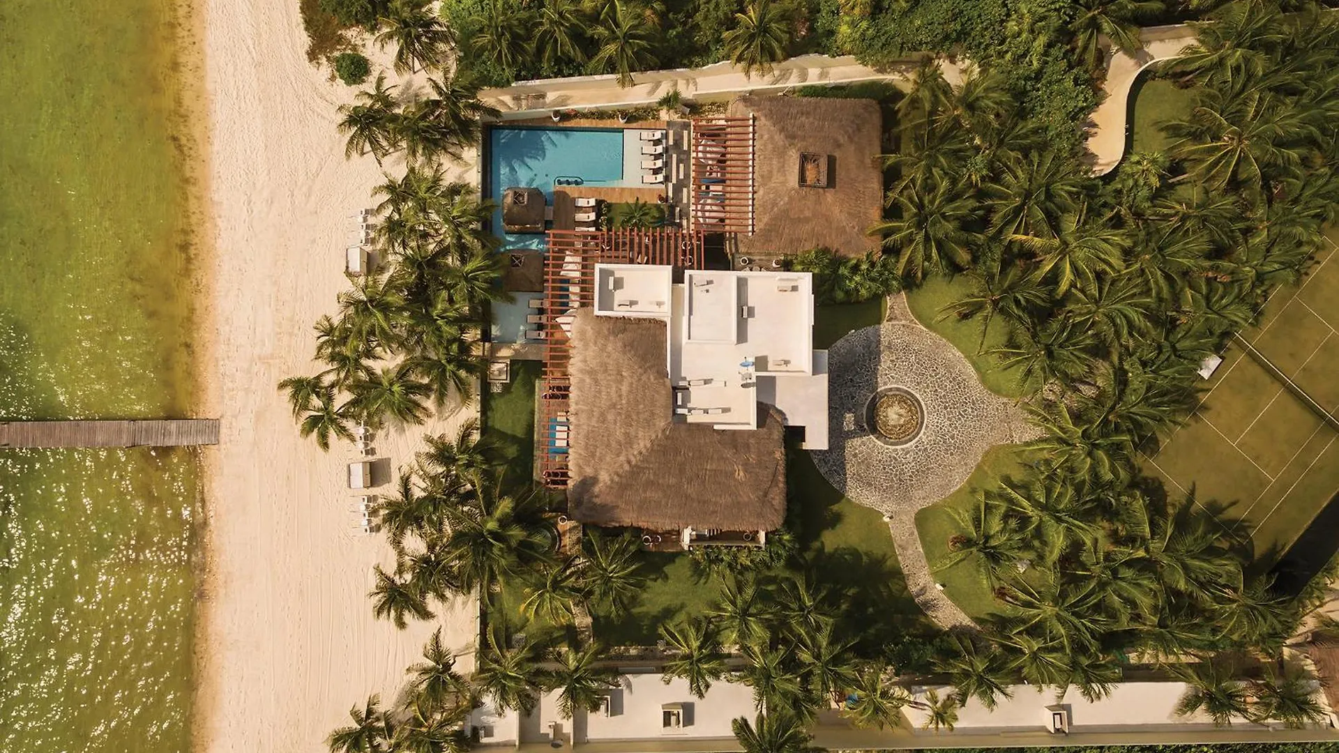 Azul Villa Esmeralda Puerto Morelos